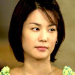 Kim Ji Ho của Giày Thủy Tinh sau 20 năm: Sống hạnh phúc bên chồng con