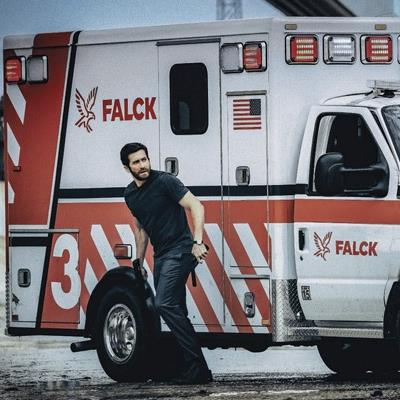Ambulance: Trải nghiệm "nổ" mắt với phim hành động của Michael Bay