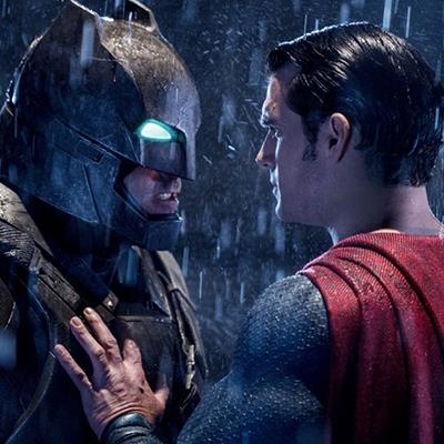 Những sự thật cực dị về Batman (P4): Coi Superman là siêu bạn thân?