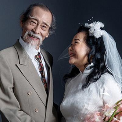 NSƯT Mạnh Dung: U90 vẫn đắt show, có hôn nhân trọn vẹn gần 60 năm