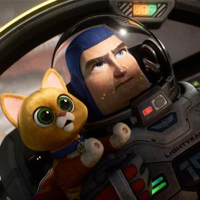 Trailer Lightyear: Hé lộ về sứ mệnh bảo vệ vũ trụ của Buzz