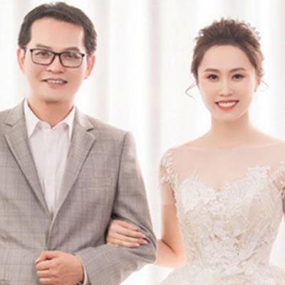 Sao Việt lấy vợ trẻ: Trung Hiếu ngày càng trẻ nhờ vợ chăm mát tay