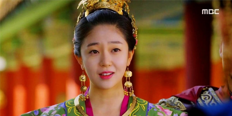 Baek Jin Hee của Hoàng Hậu Ki sau 9 năm: U40 mà trẻ như gái 18