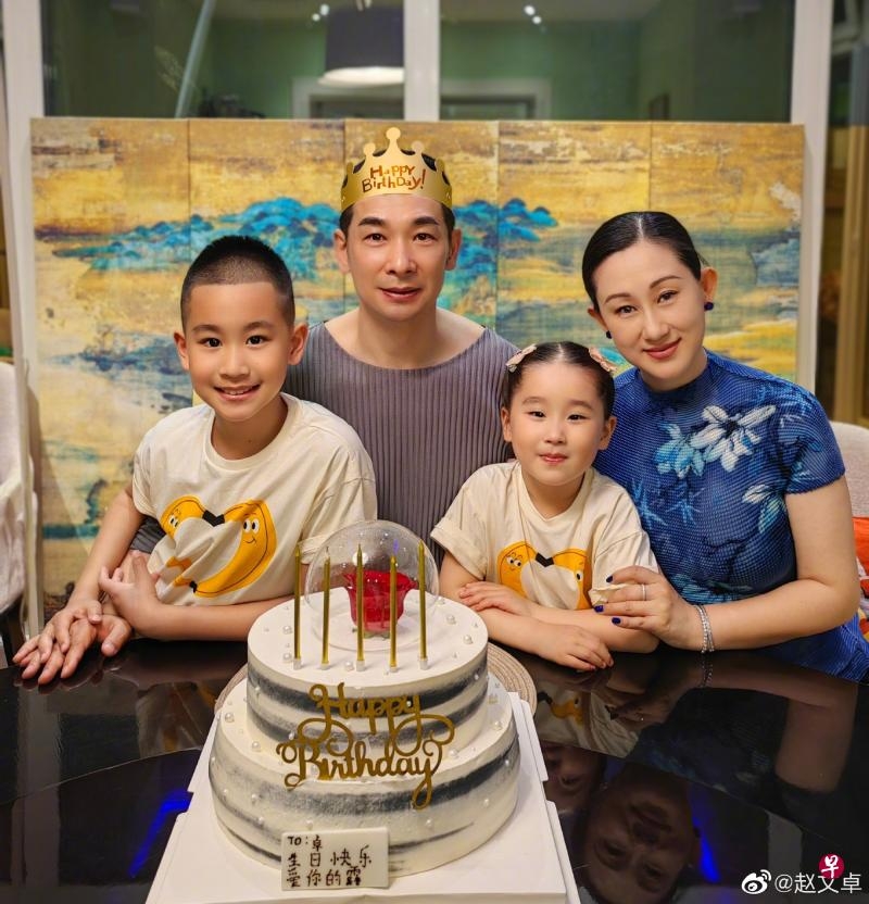 Màn Kim Tuyến 2m  Rèm kim tuyến bạc trang trí sinh nhật