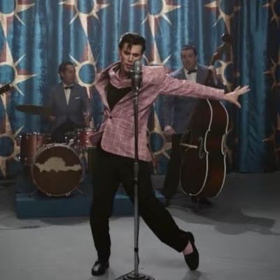 Elvis: Giới phê bình nói gì về sự trở lại của đạo diễn Luhrmann?