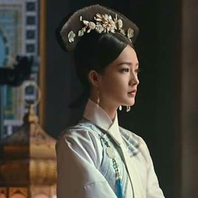 Lý Thấm và những ngôi sao vai phụ đình đám của phim ảnh Trung Hoa