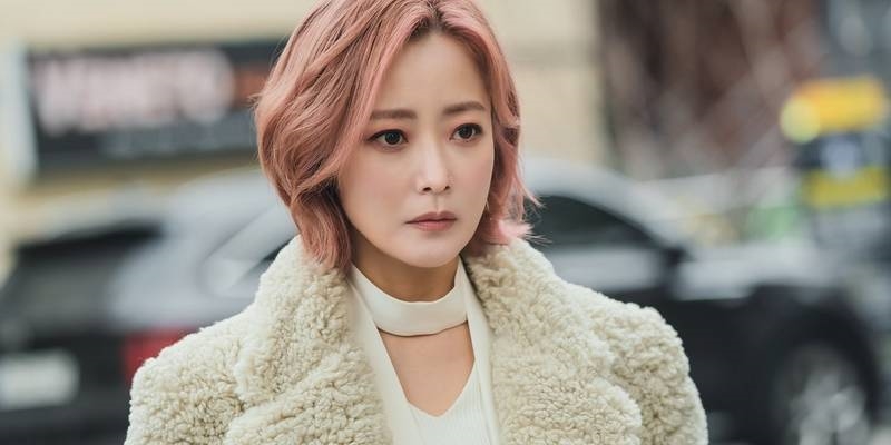 Kim Hee Sun không hối hận khi nhận Tomorrow dù thành tích quá ê chề