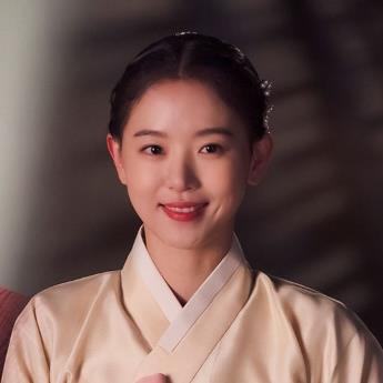 Kang Han Na: Nữ thần cổ trang thế hệ mới của phim truyền hình Hàn Quốc