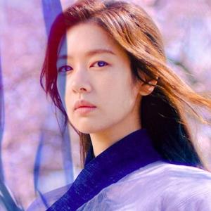 Jung So Min: "Ngọc nữ" màn ảnh hàn tái xuất "cực chất" với Hoàn Hồn