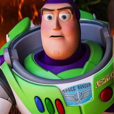 Lightyear hay, nhưng vẫn chưa đủ "bánh cuốn" bằng các phần Toy Story
