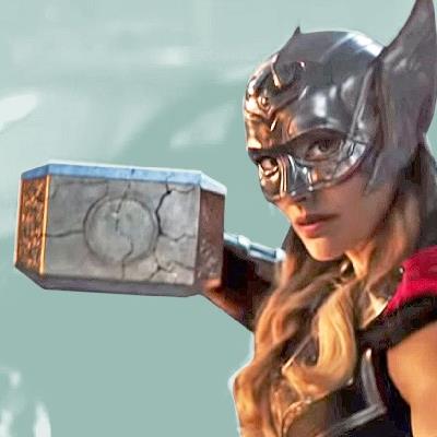 Thor - Love And Thunder: Lý do Mjolnir chọn Jane làm Thần Sấm mới