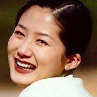 Shim Eun Ha: Bảo bối điện ảnh xứ Hàn, hôn nhân viên mãn bên đại gia 