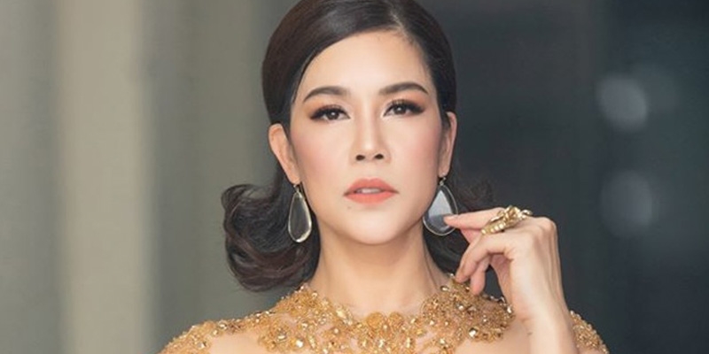 Thu Phương có gia đình đáng nể, hạnh phúc bên bạn trai suốt 18 năm