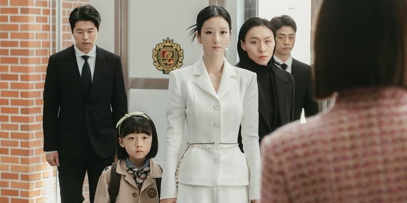 Seo Ye Ji và loạt mỹ nhân Hàn sở hữu vòng eo thon nhỏ đến khó tin
