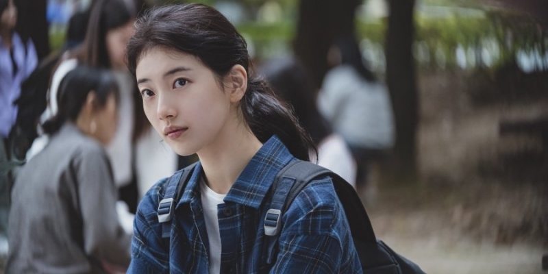 Suzy và các sao nữ 9x đã có màn tái xuất ra sao ở nửa đầu 2022?