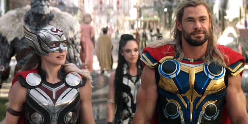 Thor - Love And Thunder: Thế giới đa thần đẹp đẽ, âm nhạc cực cháy
