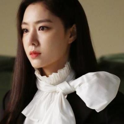 Khi mỹ nhân Hàn thắt nơ: Seo Ji Hye như tiểu thư trâm anh thế phiệt