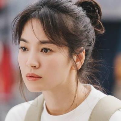 Phim Hàn 23/8: Song Hye Kyo lại bị gọi tên vì vụ ly hôn 3 năm trước