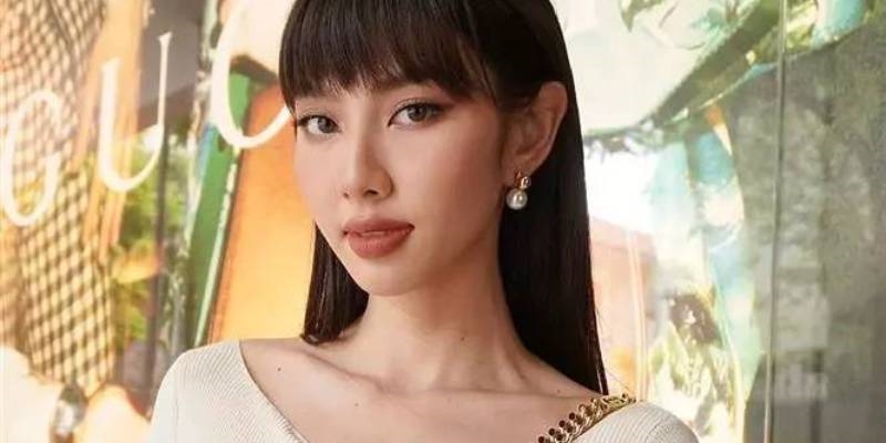 Thuỳ Tiên và dàn hoa hậu Việt thay đổi thử sức với tóc mái ngố tàu