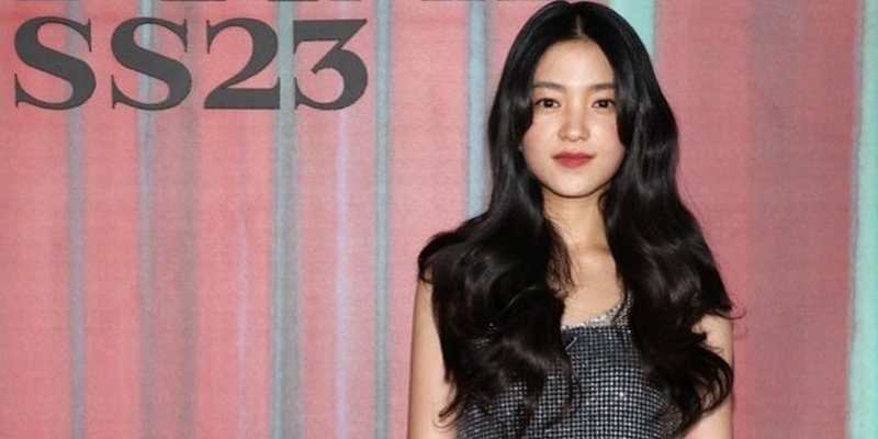 Tài nguyên thời trang so kè ác liệt của 3 cô Kim 9x điện ảnh Hàn