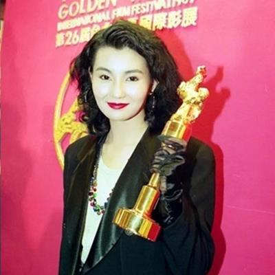 Sự nghiệp của 5 nữ thần Hong Kong: Trương Mạn Ngọc thành huyền thoại
