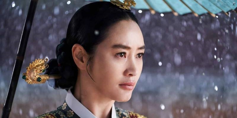 Phim Hàn 17/10: The Queen's Umbrella khởi đầu khủng, rating chót vót