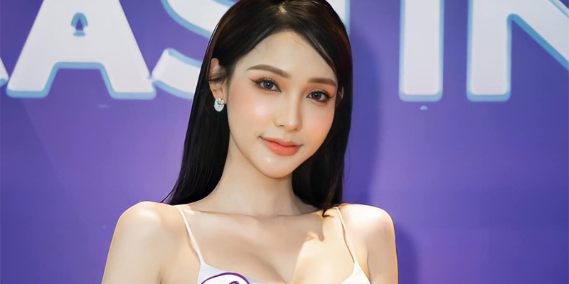 Khởi Minh - hot girl Hà Nội xinh đẹp, “cực cháy” tựa Hoa hậu Yoshi