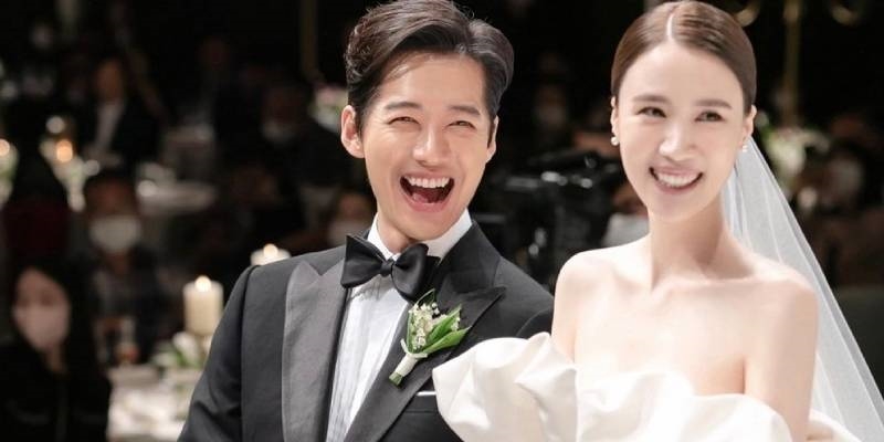 Loạt cặp đôi đình đám làng phim Hàn chi khủng ra sao cho đám cưới?