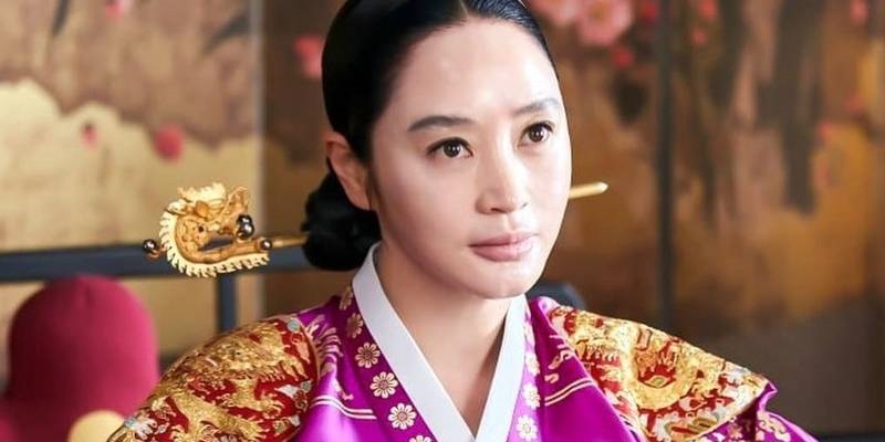 Rewind 2022 - Sao Hàn có 2 drama: Hye Soo đỉnh đều, Min Young tàn tàn