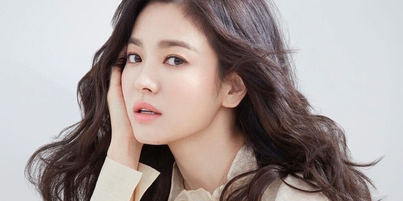 Sao Hàn chưa đóng phim cổ trang dài tập: Hyun Bin, Hye Kyo nên đổi gió
