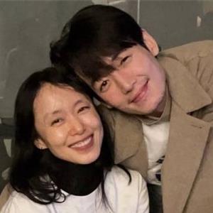Jung Kyung Ho và sao nam chẳng đẹp hoàn mỹ vẫn hot với phim lãng mạn