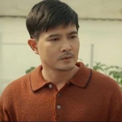Nam chính phim Việt cùng đính tin đồn “bé ba”: Công giải quyết mượt mà
