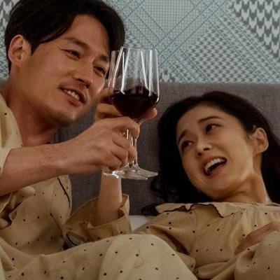 Những cặp vợ chồng đẹp đôi, ăn ý được yêu thích nhất trong phim Hàn