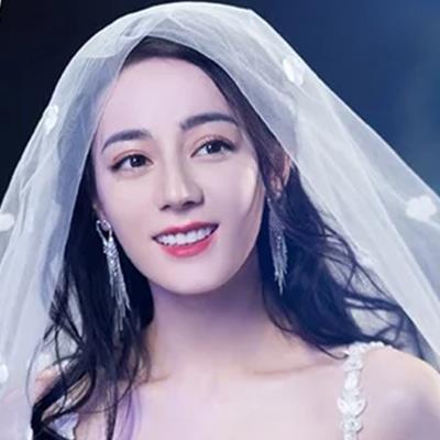 Sao Hoa ngữ trong bộ váy cưới hiện đại: Nhiệt Ba đẹp tuyệt trần