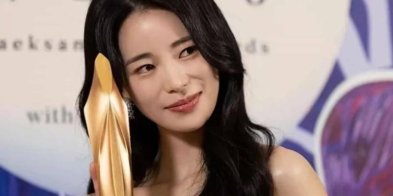 Lim Ji Yeon và Park Gyu Young gia nhập dàn "con gái Netflix"
