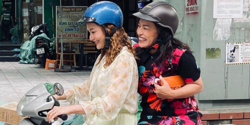 Ngọc Bích - Ngọc Hà và các cặp mẹ con "chuẩn" nhất màn ảnh Việt