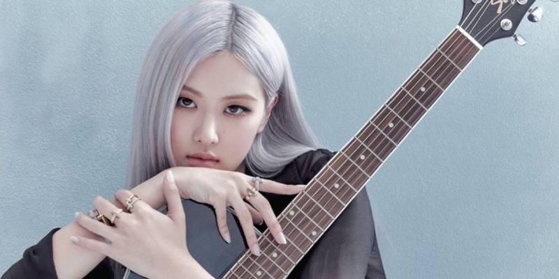 Dàn idol Kpop giỏi chơi nhạc cụ: Rosé gắn bó với guitar từ nhỏ tới lớn