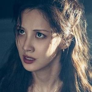 Em út SNSD - Seohyun tuyệt đối điện ảnh trong Holy Night: Đội Săn Quỷ 