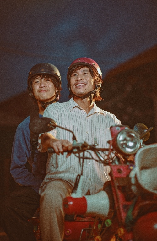 Con Kể Ba Nghe: Kiều Minh Tuấn diễn xuất thăng hoa có vai diễn để đời 